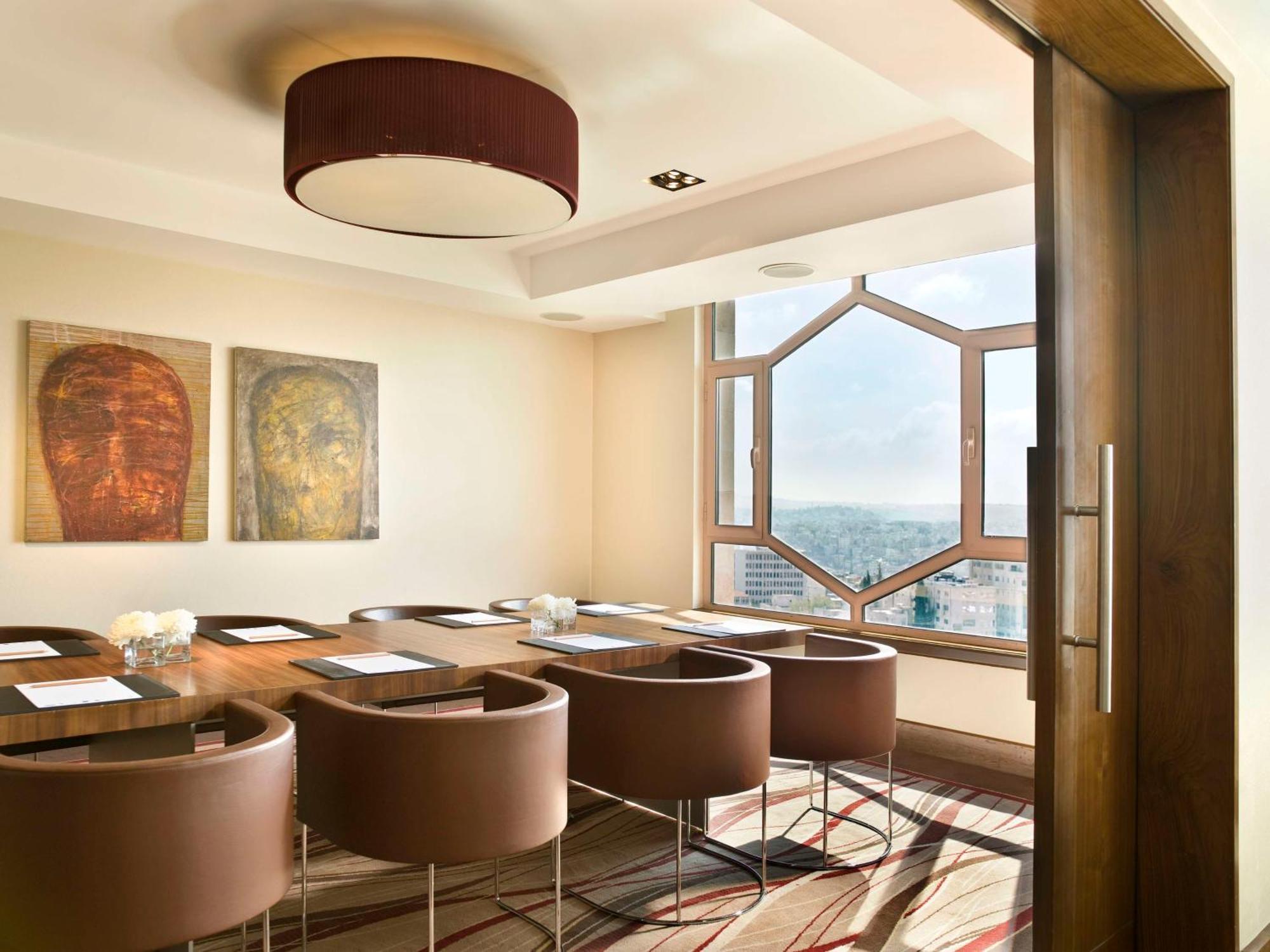 Grand Hyatt Amman Amã Exterior foto Meeting room