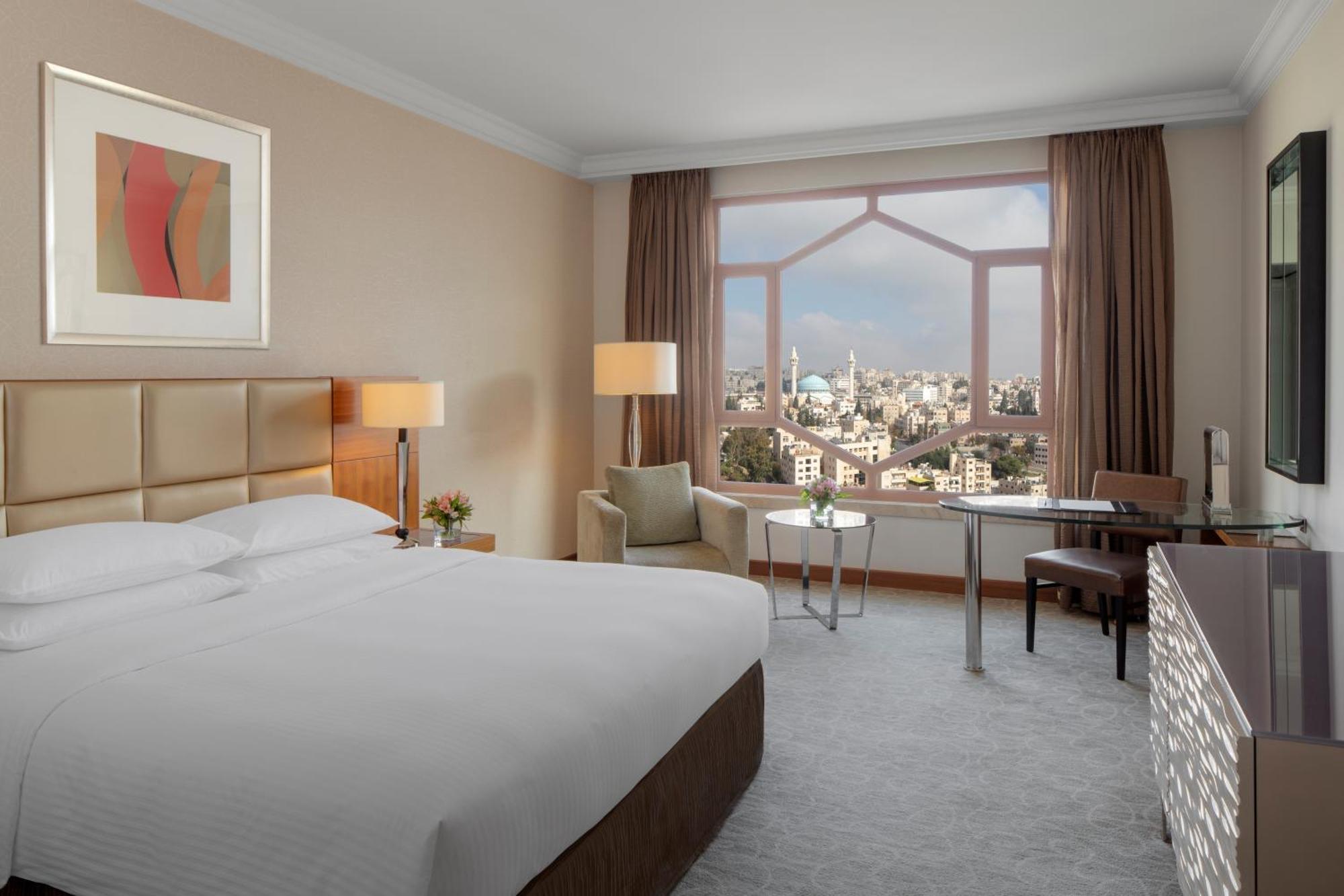 Grand Hyatt Amman Amã Exterior foto A room at the hotel